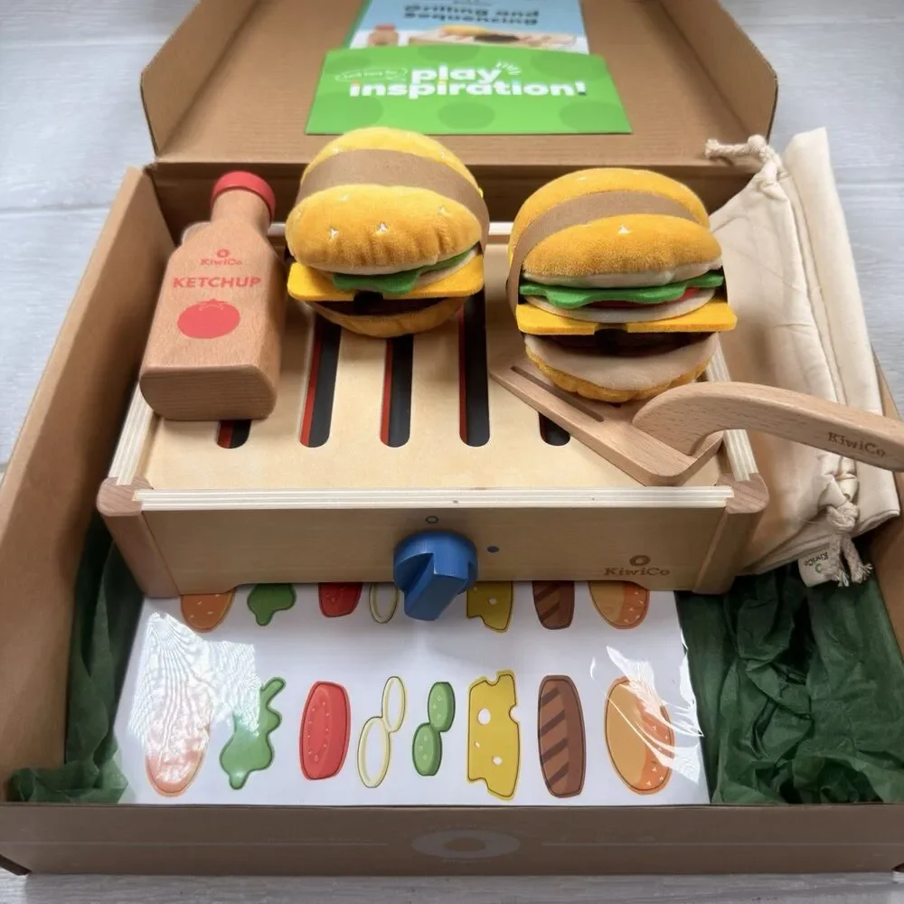 KiwiCo Kiwi Co Build-a-Burger Grill Pretend Play Wooden Toy Set New Ages 3+